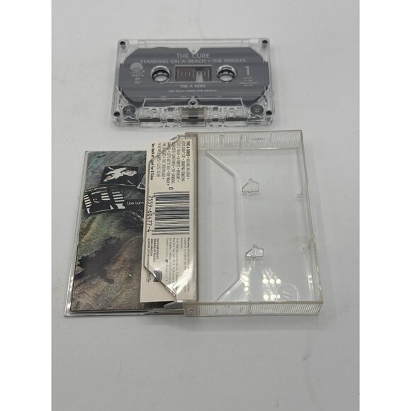 BOB DYLAN - Under The Red Sky 1990 Cassette With 1990 Ticket Stub Huntington WV - Picture 4 of 6